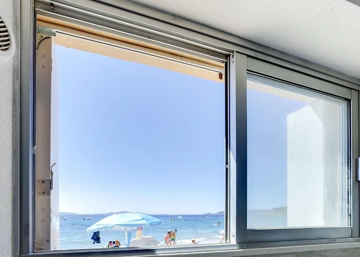 Appartement Les Sables D'aiguebelle-1 By Interhome Aigue-Belle